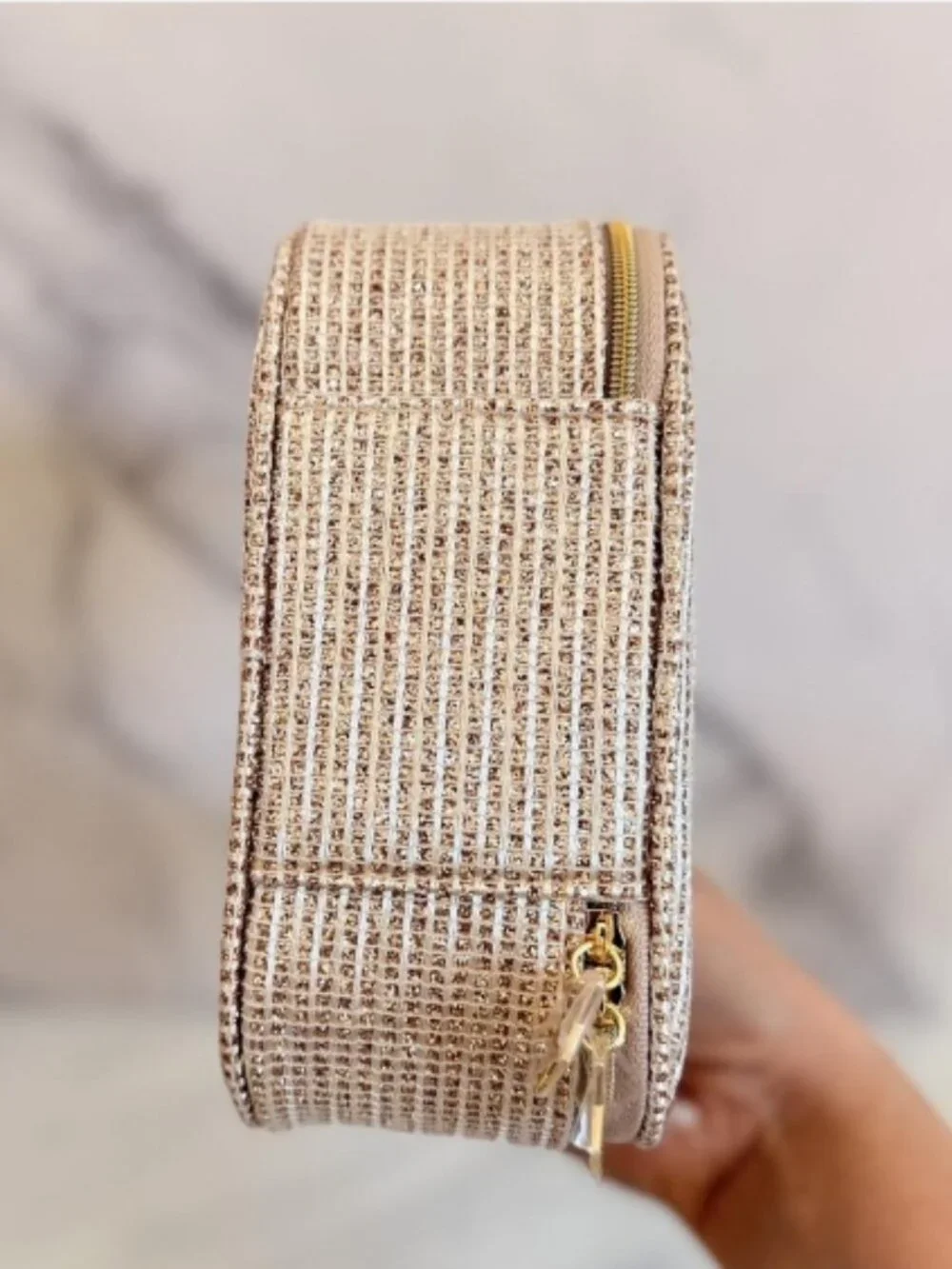 Dior gold makeup